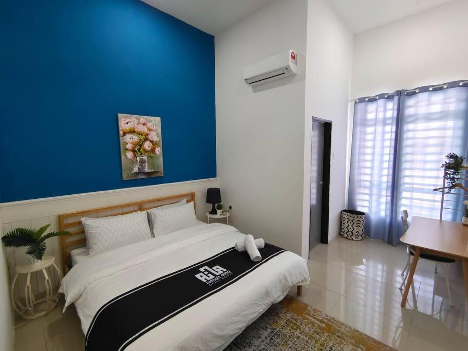 Rumah Aina Homestay Bukit Changgang Private Pool Kampong Melot 外观 照片